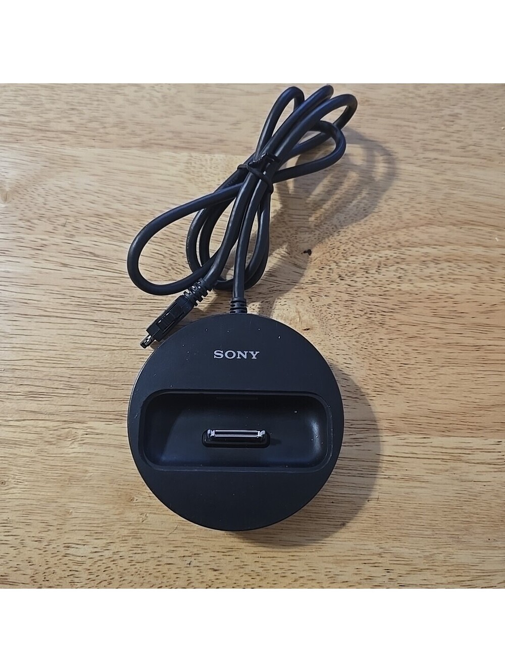 Sony TDM-iP20 Digital Media Port iPod Dock Charging Station Adapter